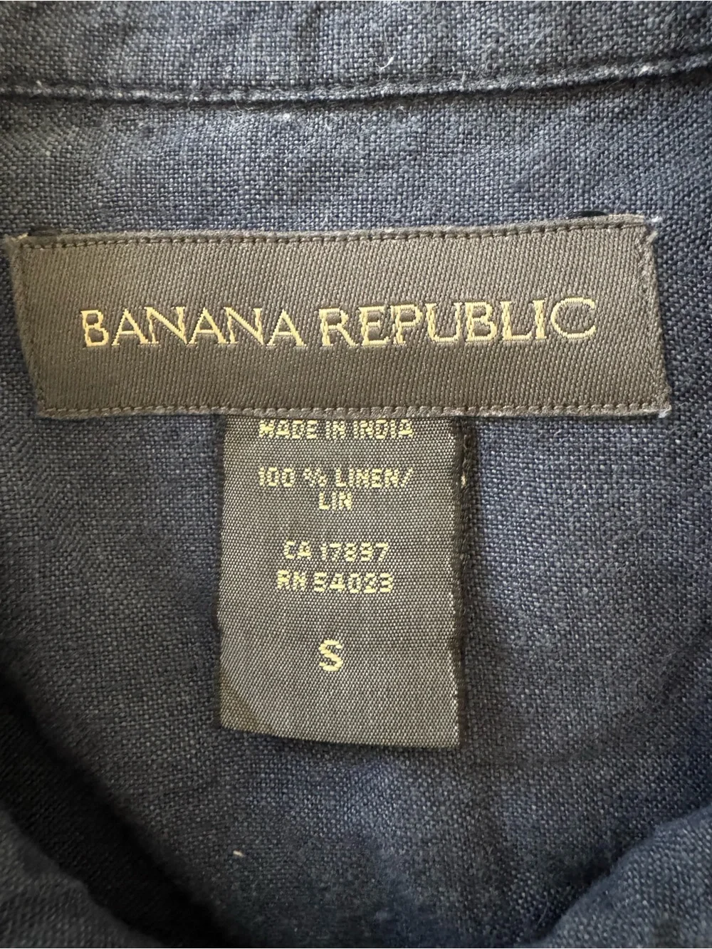 Banana Republic Men's Navy Short-Sleeve Linen Button-Up Shirt